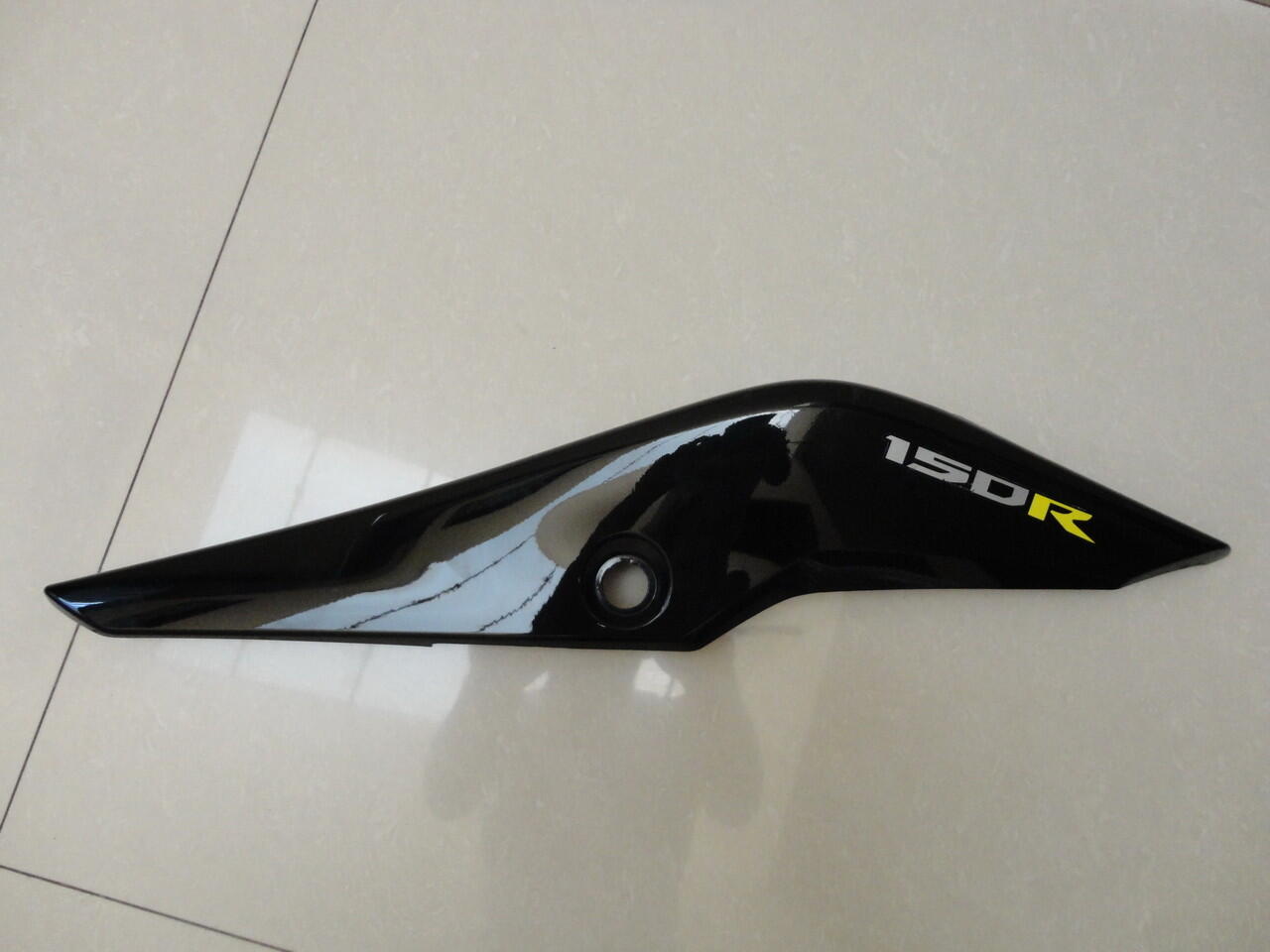 Parts2 Bekas New CBR 150 (fairing tengah kiri, fairing belakang kiri)