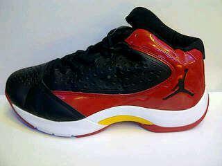 yang masih bingung mau beli sepatu apa? masuk sini aja gan