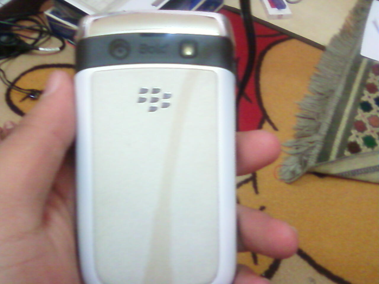 BLACKBERRY ONIYX 9780 AKA ONIYX 2 TANGERANG GARANSI TAM PANJANG