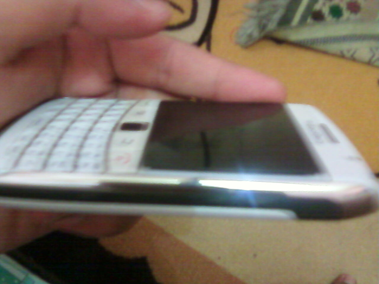 BLACKBERRY ONIYX 9780 AKA ONIYX 2 TANGERANG GARANSI TAM PANJANG