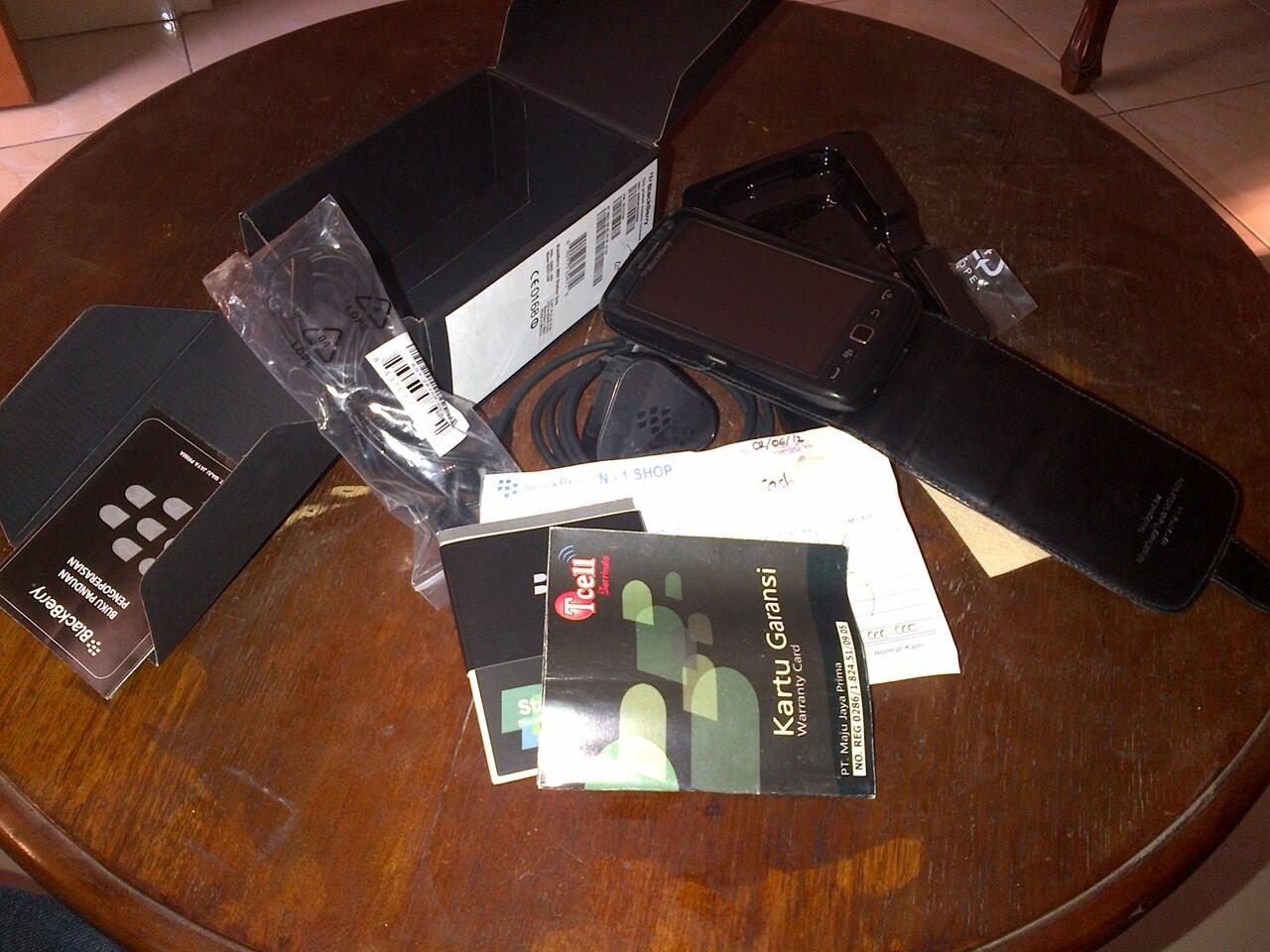 Jual blackberry MONZA 9860 mulus garansi panjang (Bandung)