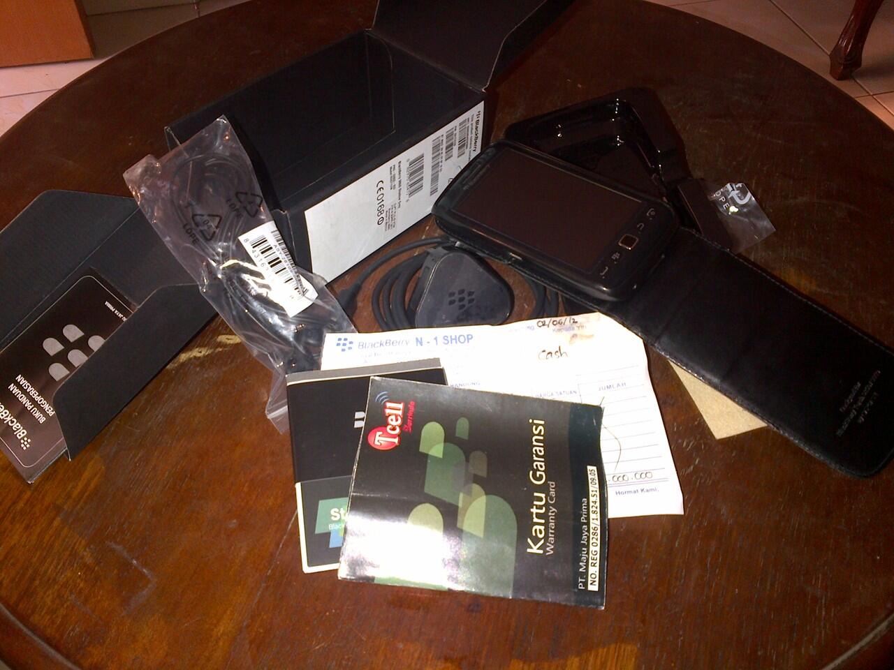 Jual blackberry MONZA 9860 mulus garansi panjang (Bandung)