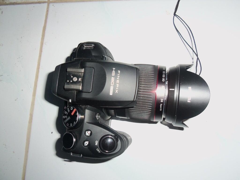 Jual cepet Kamera FUji Prosumer Hs20 EXR Garansi Jual Murah ajah