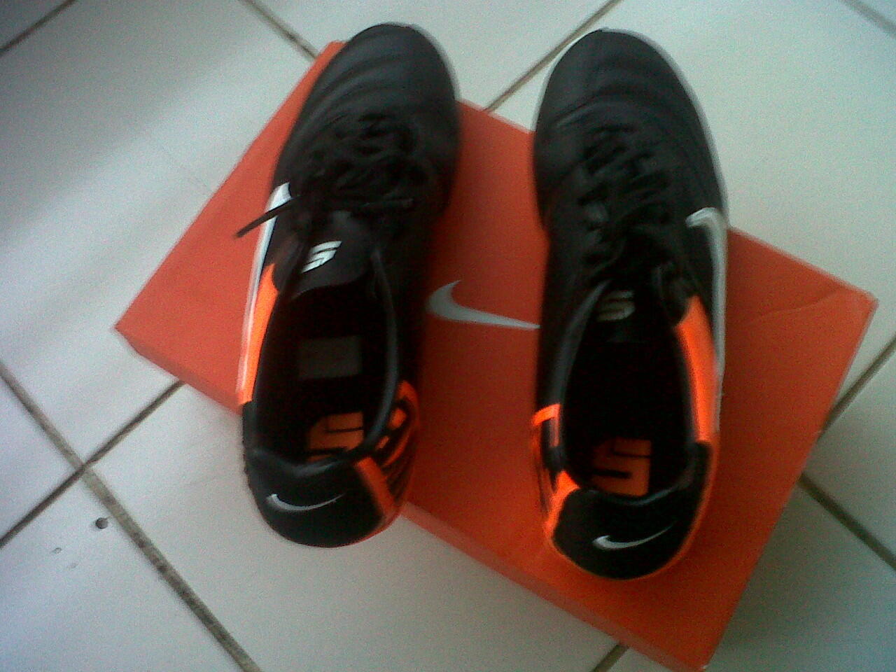 Nike 5 Elastico Pro