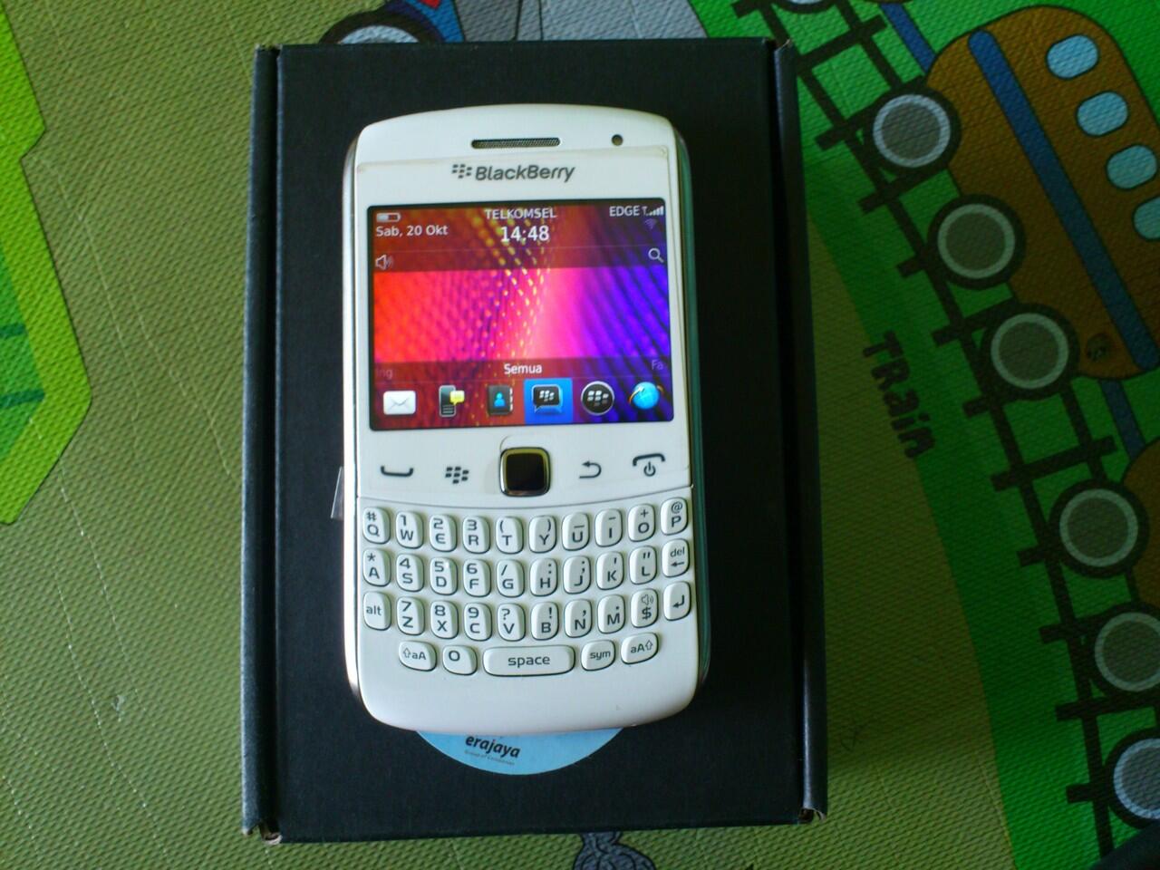 BB 9360 Apollo White mulus masih Garansi TAM 15 bulan lagiii
