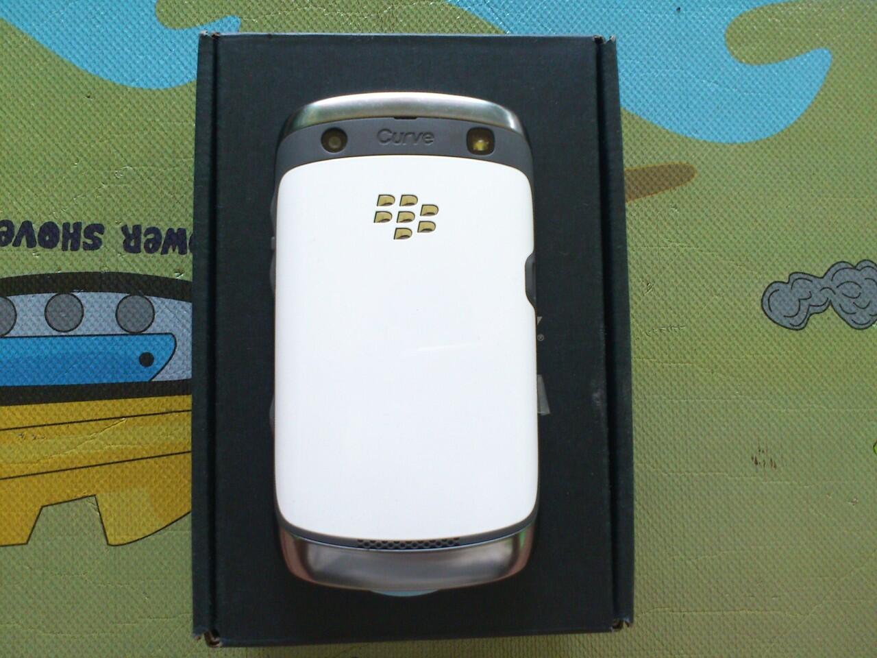 BB 9360 Apollo White mulus masih Garansi TAM 15 bulan lagiii