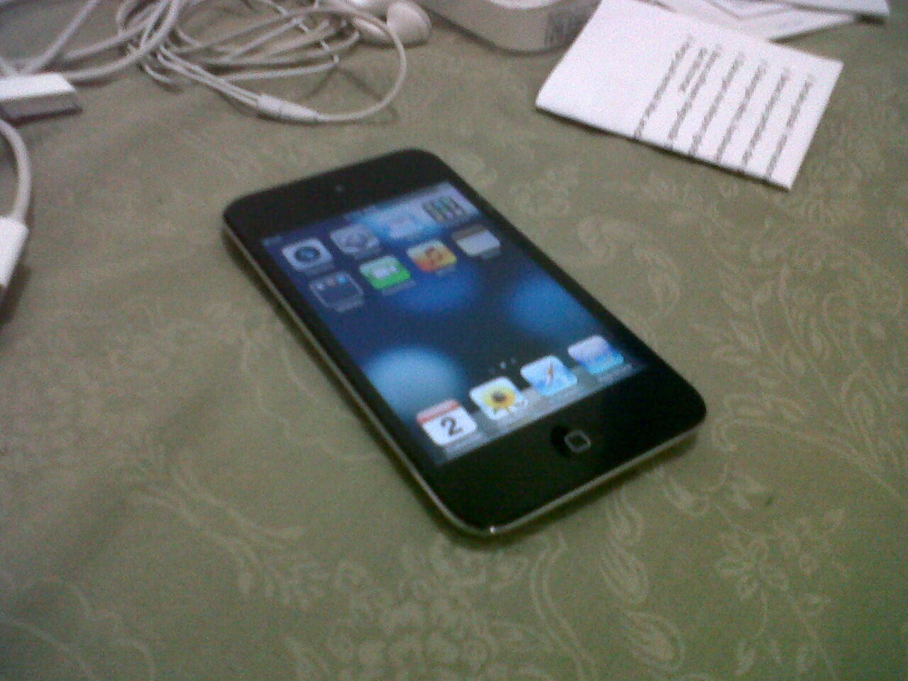 apple ipod touch gen 4 8gb murmer fullset surabaya