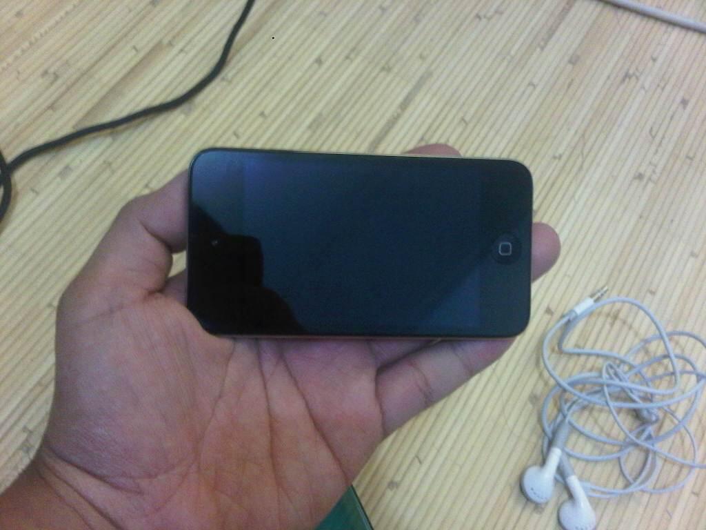 Ipod Touch Gen4 64GB muluzz