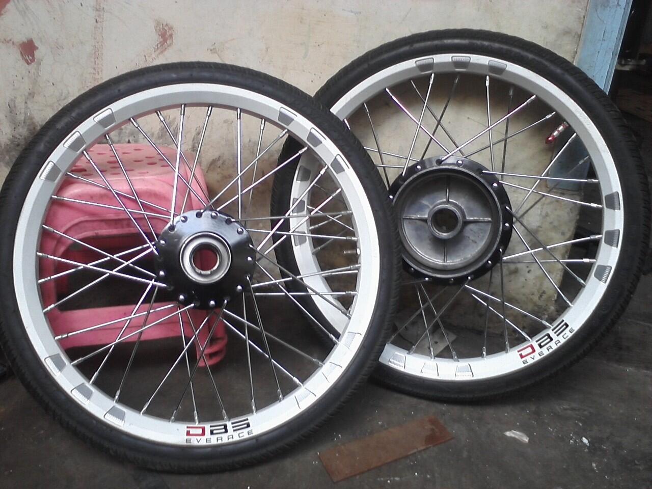 Velg DBS + Ban + tromol depan dan belakang yamaha + jari jari TDR