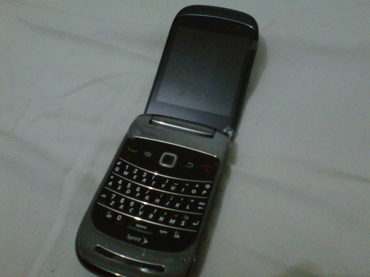 blackberry style cdma 9670 hitam dijamin murah gan