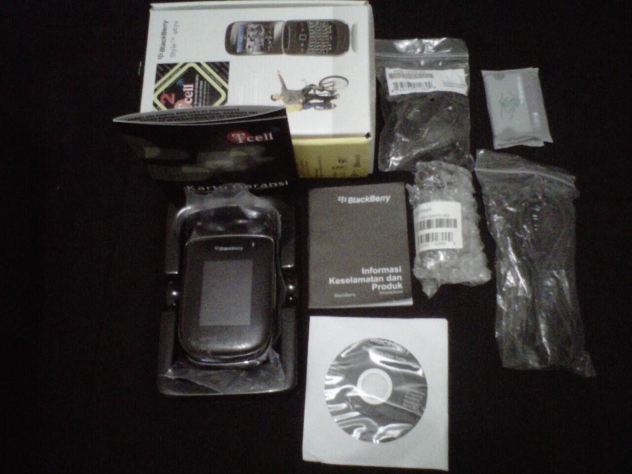 blackberry style cdma 9670 hitam dijamin murah gan
