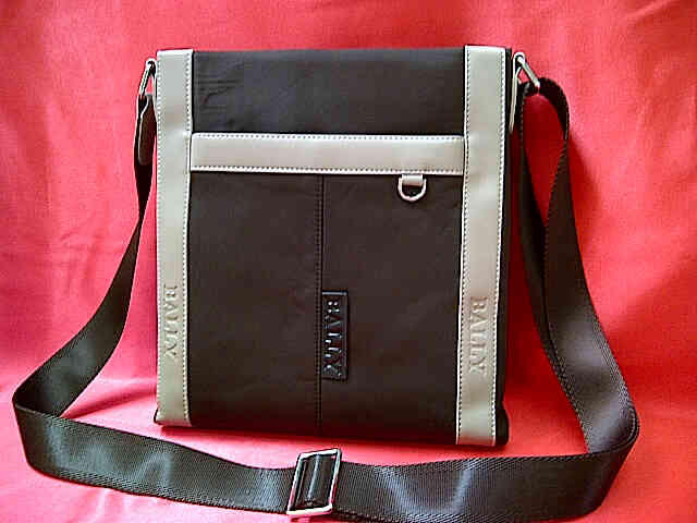 Tas selempang Cowok / cowo 100% IMPORT Kualitas BAGUS ( Mont Blanc, AIGNER, SF, BALLY
