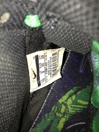 For Sale NIKE SB BLAZER Black/Varsity purple 2nd 100% ori!!