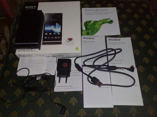 Xperia S Black