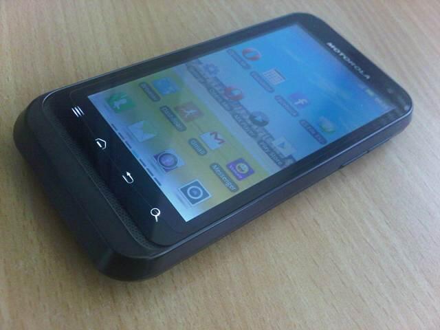 Motorola Defy Mini XT 535 Batangan Anti Air