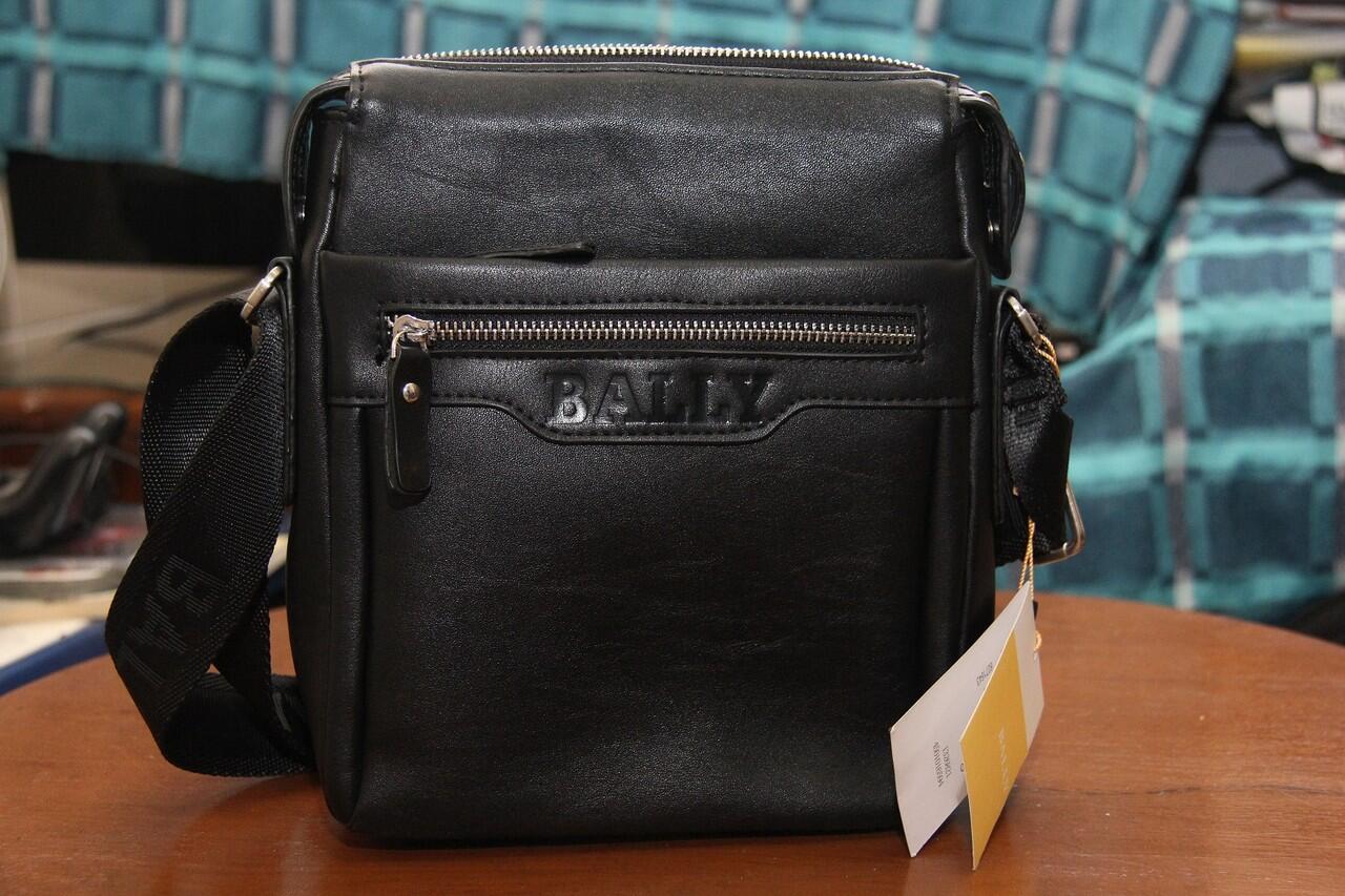 Leather bag original 100% guaranteed