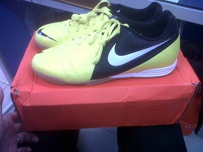SEPATU FUTSAL NIKE CTR 360 ENGHANCE III..BLACK YELLOW..ORIGINAL !!!