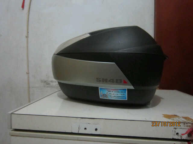 BOX SHAD 48 (99% NEW)