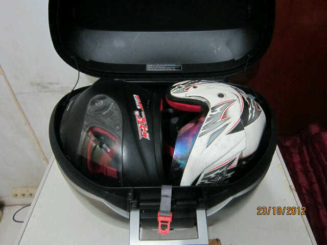 BOX SHAD 48 (99% NEW)