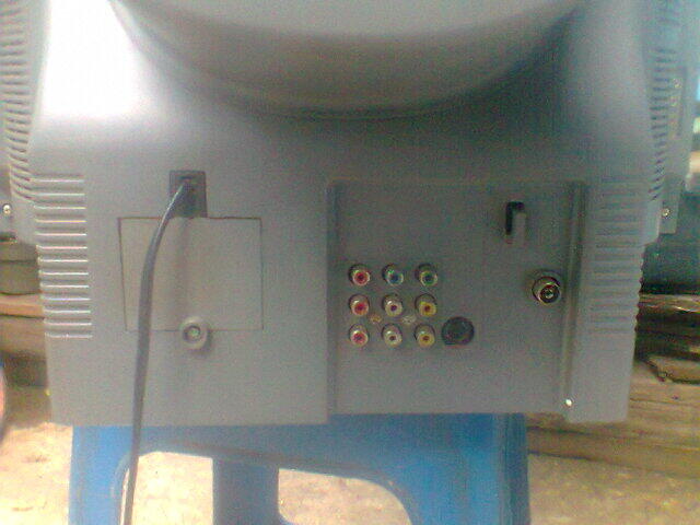 CHANGHONG SLIM FLAT TV 21 INCH - PF 21500 SERIES GOOD CONDITION BANDUNG