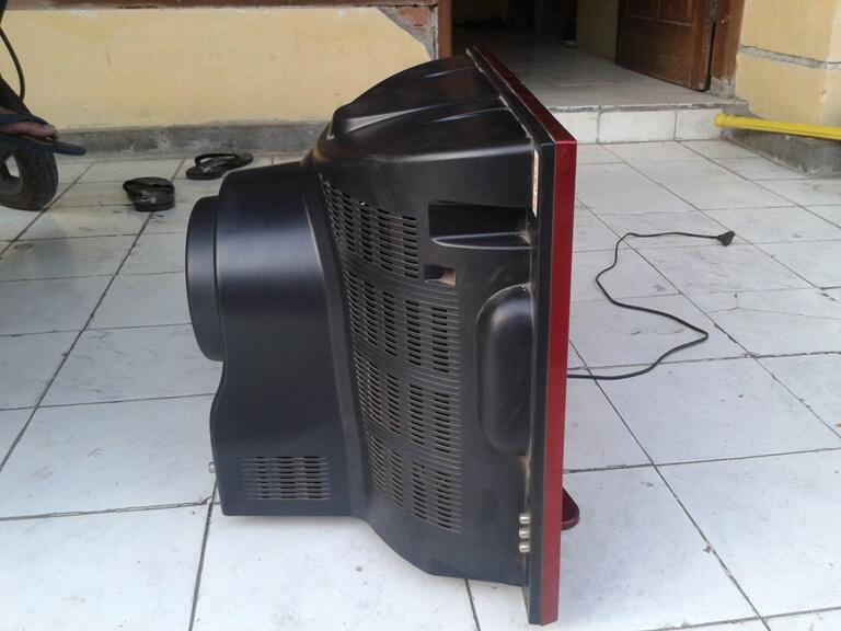 JUAL TV SANKEN SYMPHONY Ultra Slim 21 Inch Bekas JOGJA