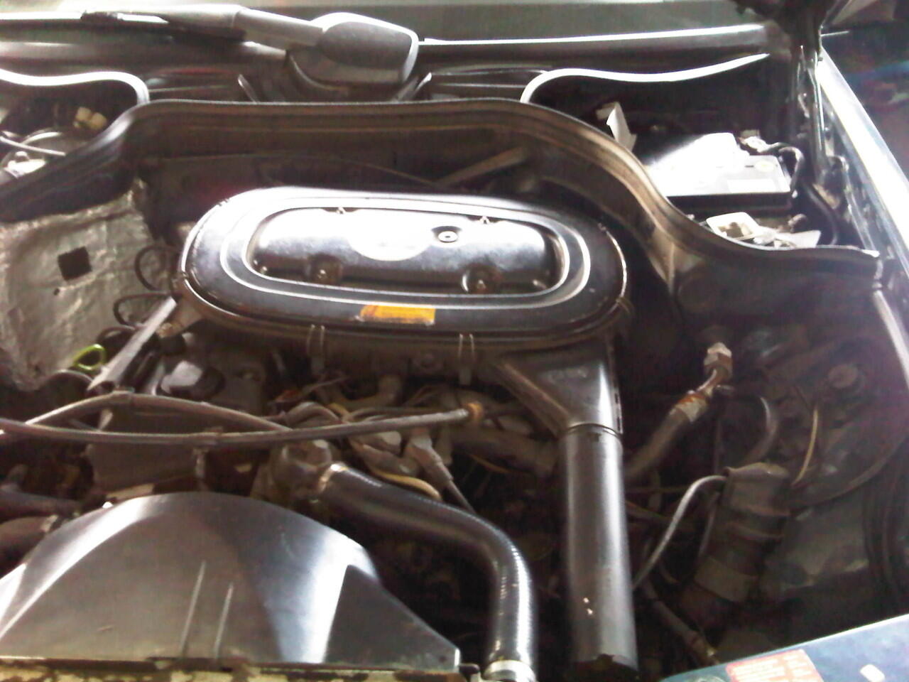 JUAL MOBIL MERCY E230 TAHUN 1989