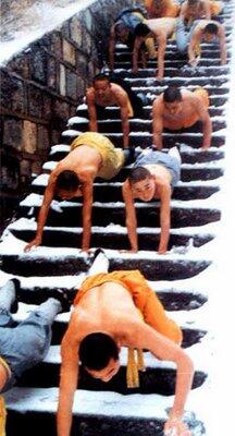 FOTO KEHIDUPAN NYATA PARA SHAOLIN !! CEKIDOT BRO !!!