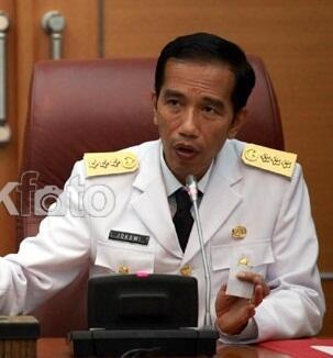 5 besar Pemuja dan Pencela JOKOWI 