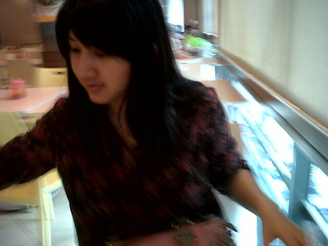 foto candid by TS (just for fun. dont like it dont watch)