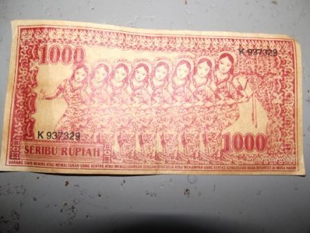 WTS. uang lama RP 1000 thun64