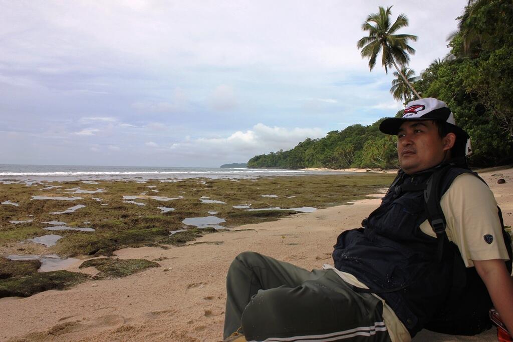 BER 13 EKSPEDISI PANTAI SAURI DISTRIK ORIDEK, BIAK TIMUR, PAPUA &#91;SERBA 13&#93;