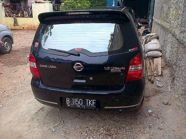 Dijual : Nissan Grand Livina 1.8 Ultimate