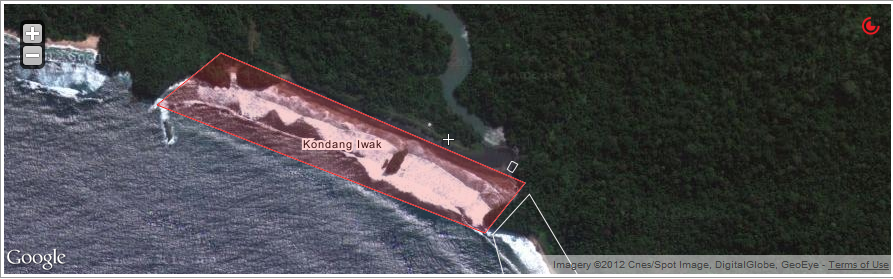 Pesona Pantai Kodang Iwak, Malang