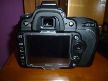 Jual kamera Nikon D90 kit 18-105VR