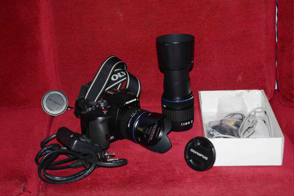 Jual 1 Unit Kamera Olympus E510 (double lensa = Kit+Tele)