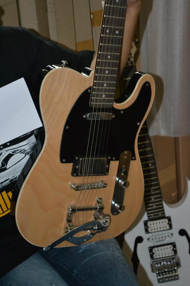 Terjual GITAR LISTRIK FENDER TELECASTER GSBY UP DOWN  KASKUS