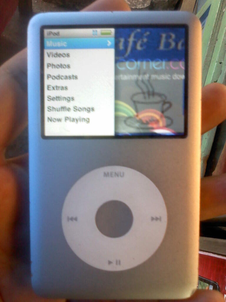 WTS : IPOD VIDEO CLASSIC 5TH GEN 120GB | SILVER | JUAL SANTAI