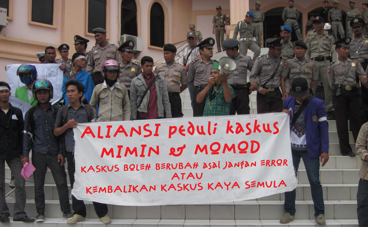 Gawat gan KASKUS di DEMO