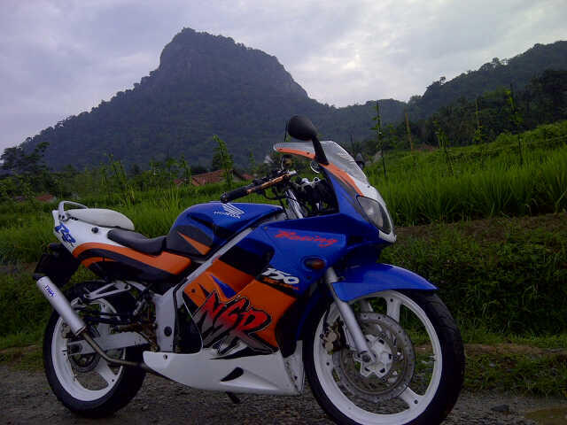 >>>>HONDA NSR NEW RR<<<<