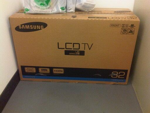 ▀▄▀ Jual Santai LCD 32 inch Samsung Series 4 (Surabaya) ▀▄▀