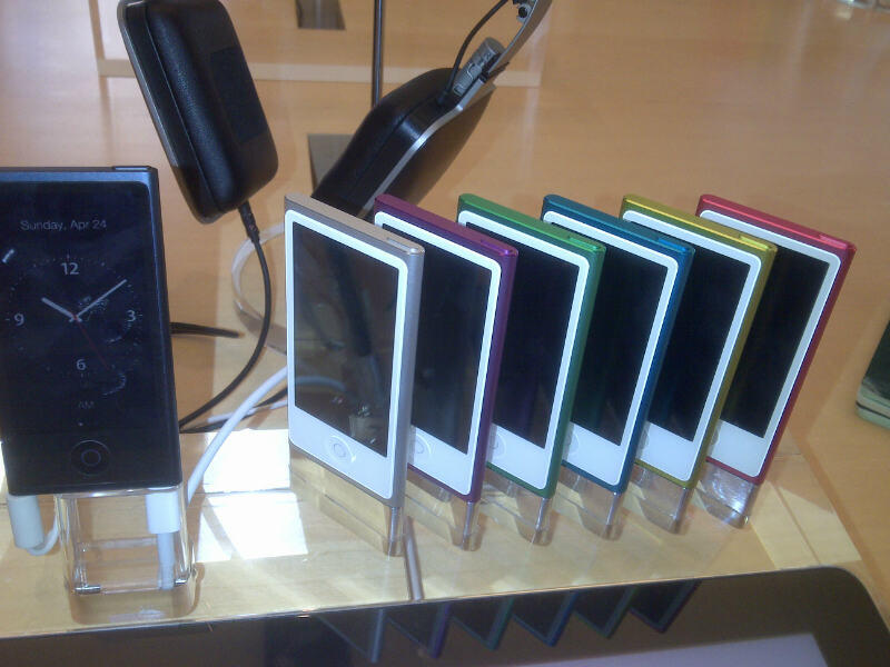 WTS: ipod nano terbaru 7th gen garansi resmi