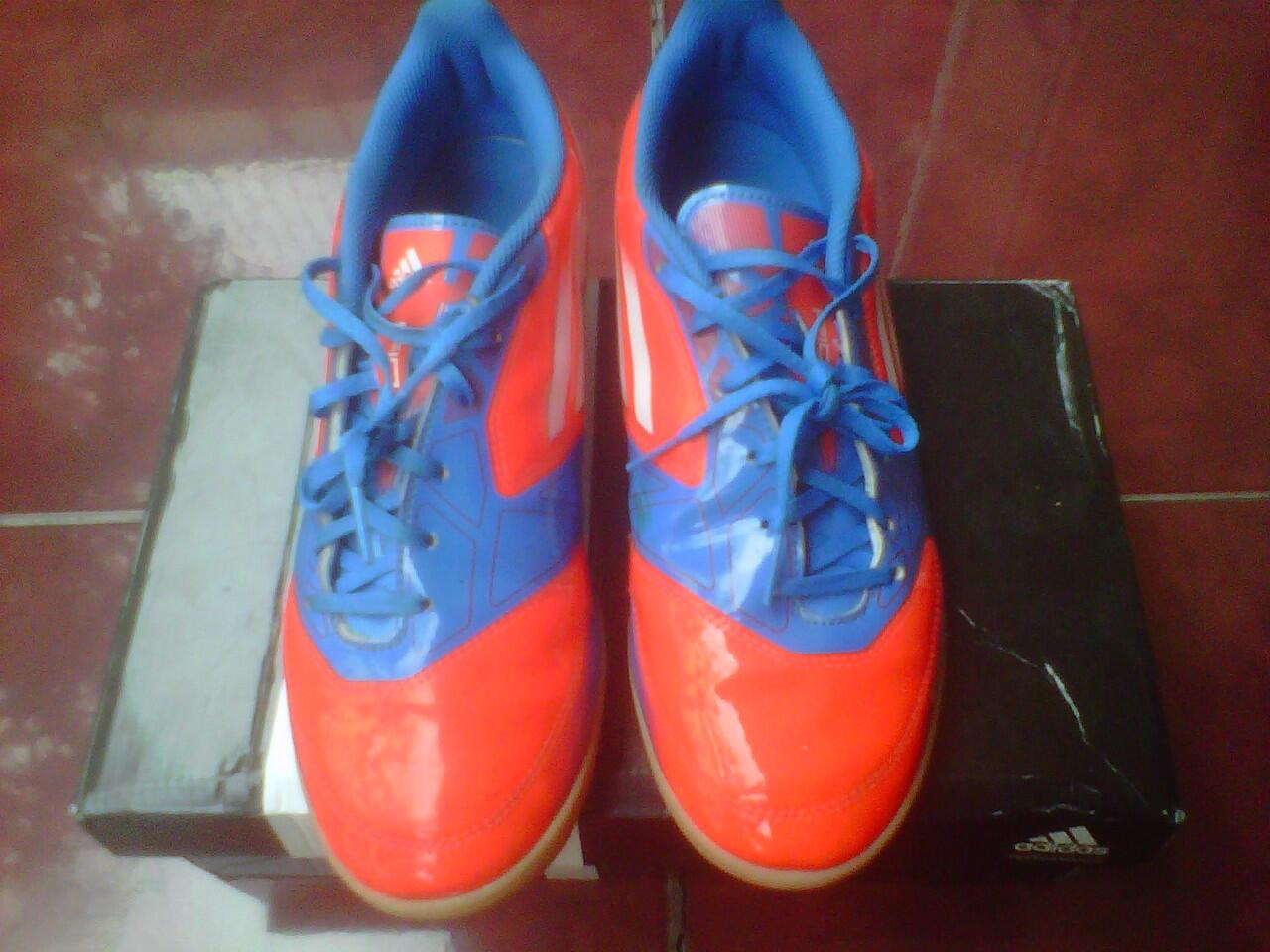 WTS : 2nd Sepatu Futsal F10 Adizero miCoach edisi EURO size 40,5 ORI