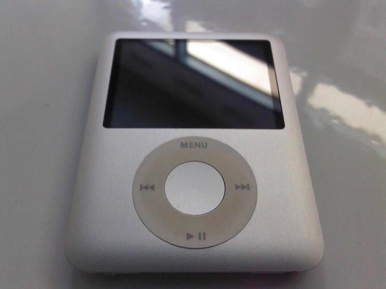 IPOD NANO 3RD GEN 4GB MURAH SURABAYA