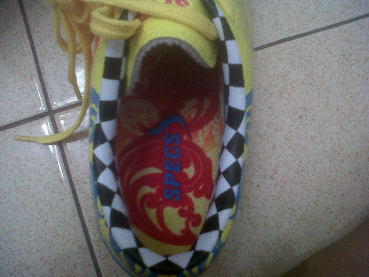 Sepatu bola Original Specs Batik Accelerator Patra Size 41