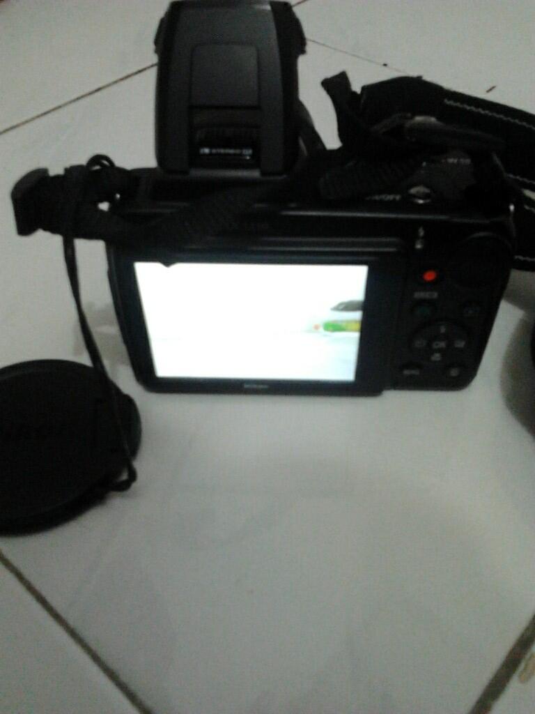 JUAL KAMERA NIKON COOLPIX L110