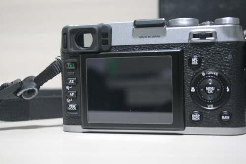 Dijual Cepat FujiFilm X100 + Extra Battery