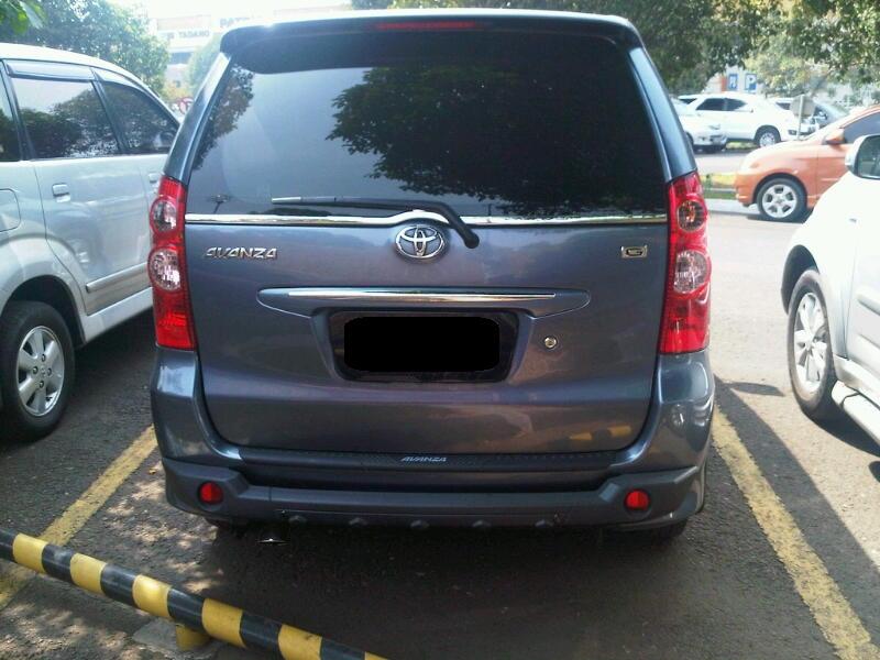 AVANZA G M/T 2010 Dark Grey