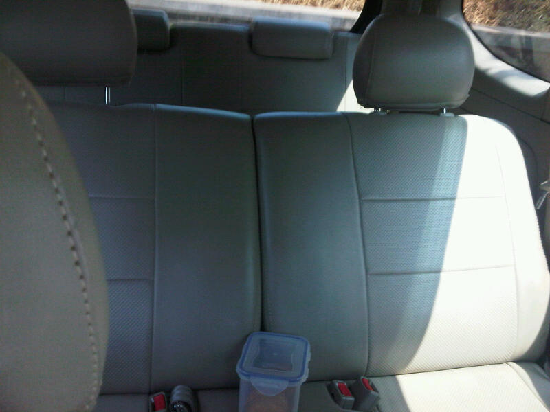 AVANZA G M/T 2010 Dark Grey