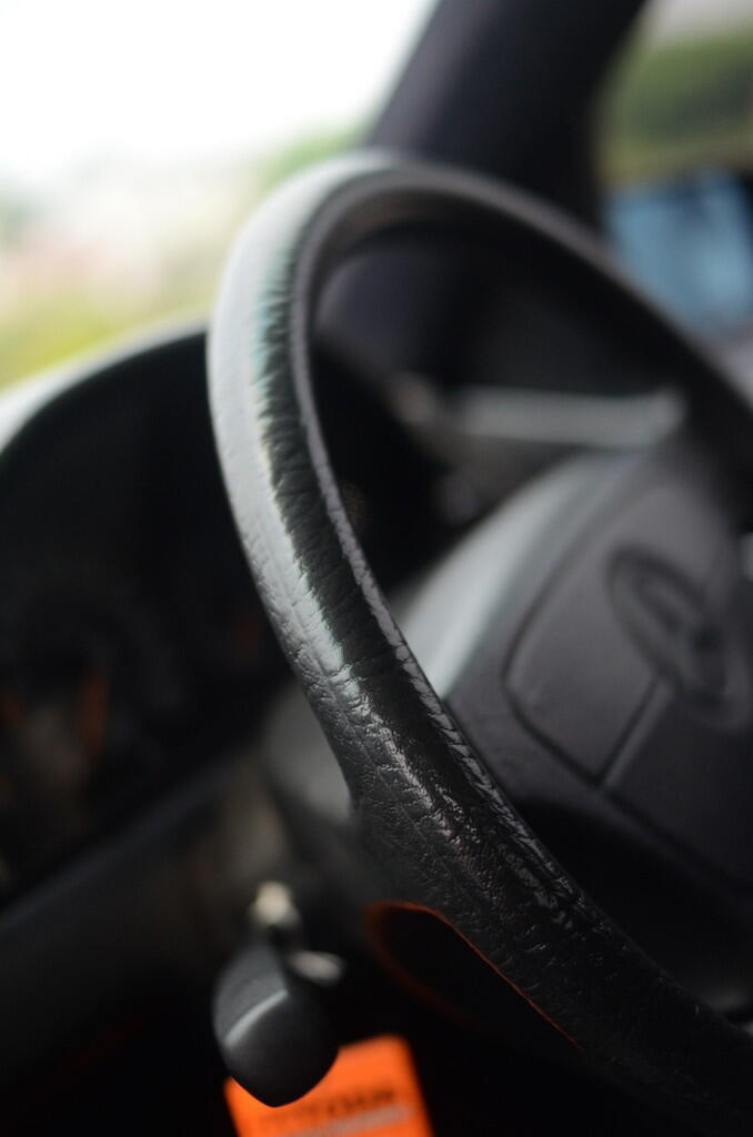 WTS : Mercedes C180 A/T Black in Black, Full org std pabrik, Jok Wool, Excl Condt !!