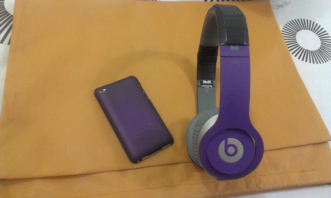 WTS iPod touch 4th gen 32gb black Istimewa 1,7 jt aja
